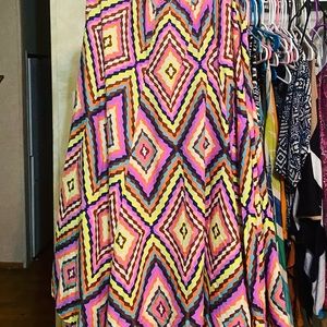 3x multicolored skirt. Brand new with tags!
